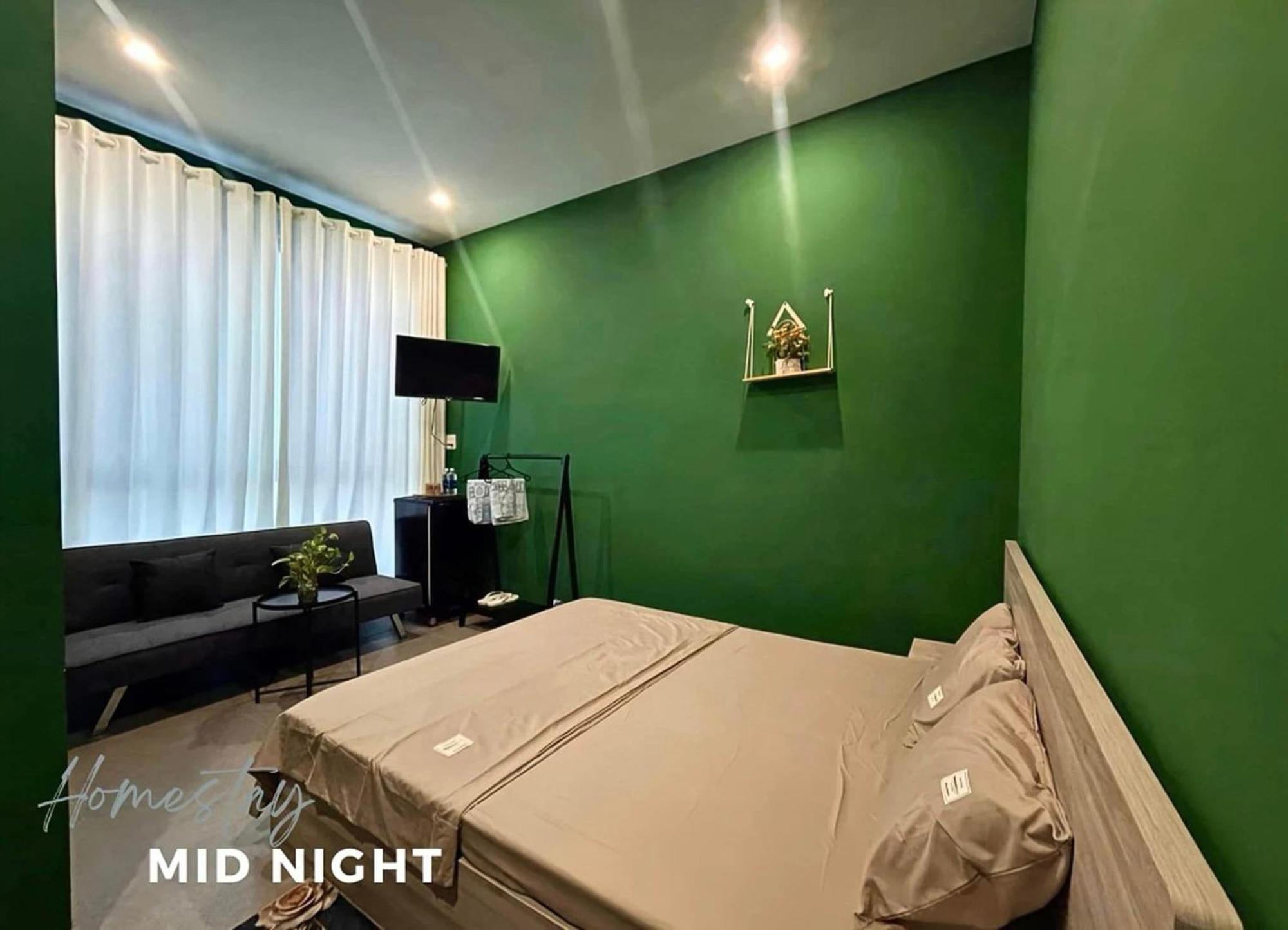 Mid Night Hotel Can Tho Bagian luar foto